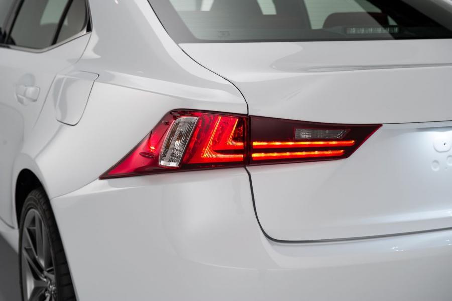 Lexus IS350 F-Sport 2014 года  (фото 64 из 140)